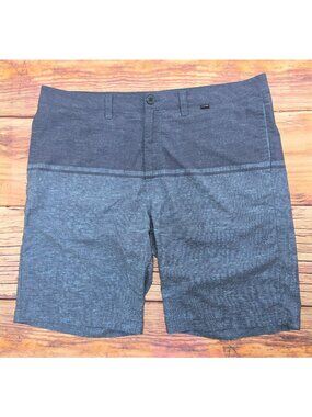Travis Mathew Mens Blue Shorts 38